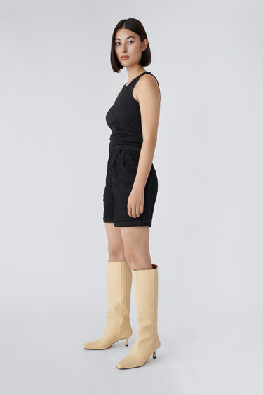 Suzy Short Suede Black